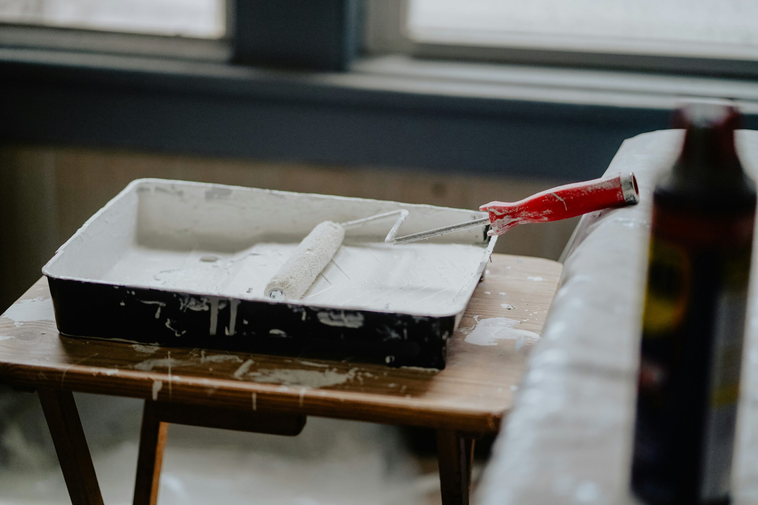 karl-solano-eQ-8iUrb07g-unsplash a bathroom with a glass shower and a sink
